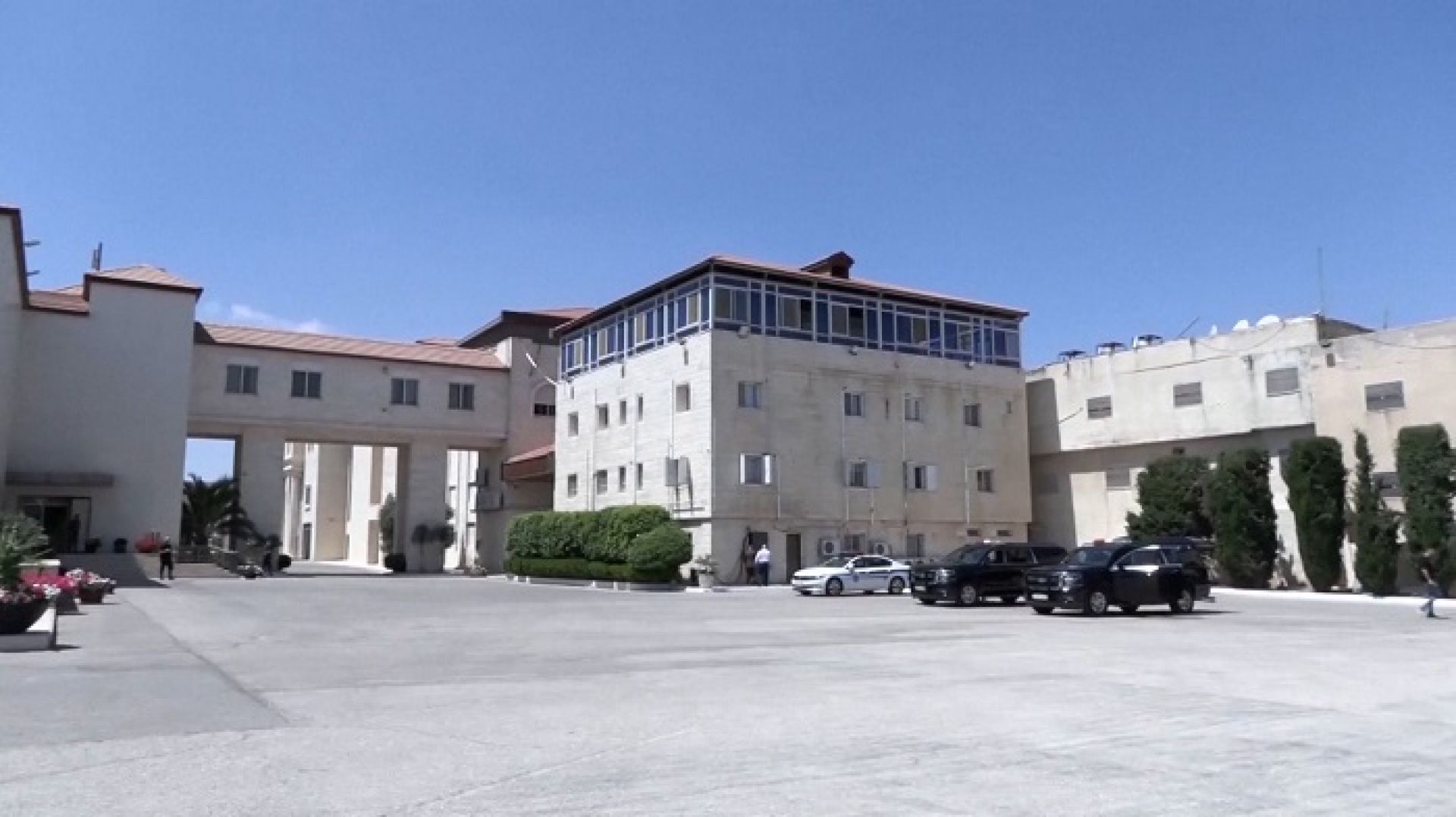 गाजाको शान्ति सम्मेलनमा प्यालेस्टिनी राष्ट्रपति अब्बास सहभागी हुँदै, इजरायल र इरानको अस्वीकार